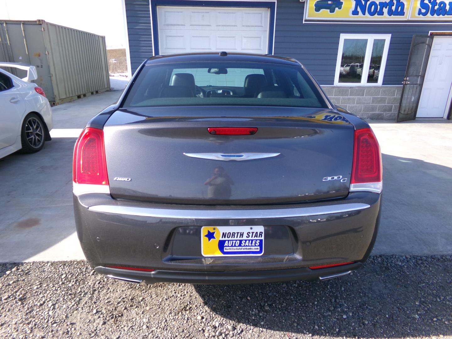 2017 Grey Chrysler 300 C Platinum AWD (2C3CCASG4HH) with an 3.6L V6 SOHC 24V engine, 8A transmission, located at 2630 Philips Field Rd., Fairbanks, AK, 99709, (907) 458-0593, 64.848068, -147.780609 - Photo#3